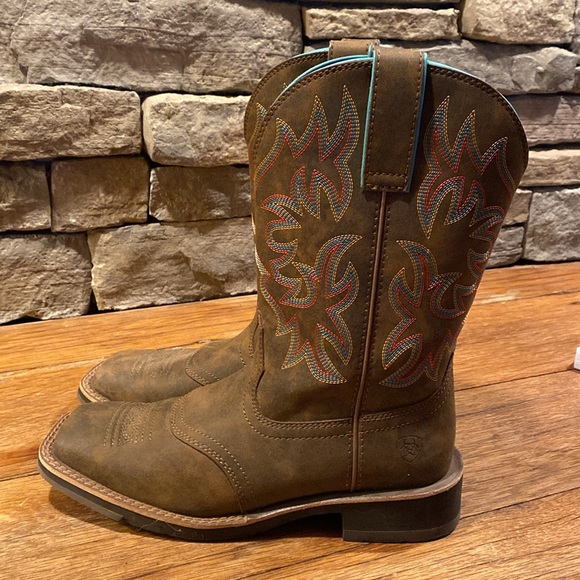 Ariat Women's Delilah Boots - Picture 2 of 6